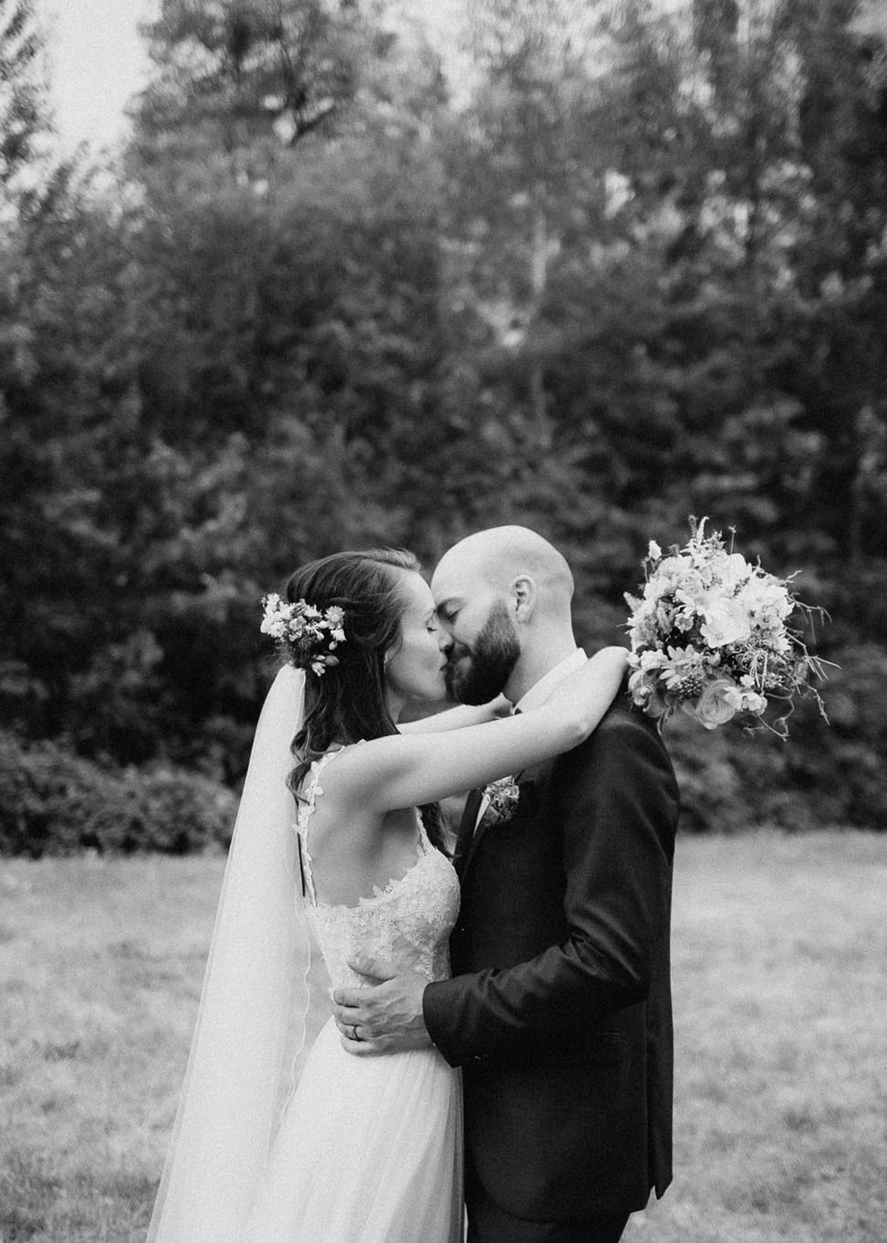 Brautpaar Fotoshooting. Hochzeitsfotograf in Leipzig, Halle und Dresden.